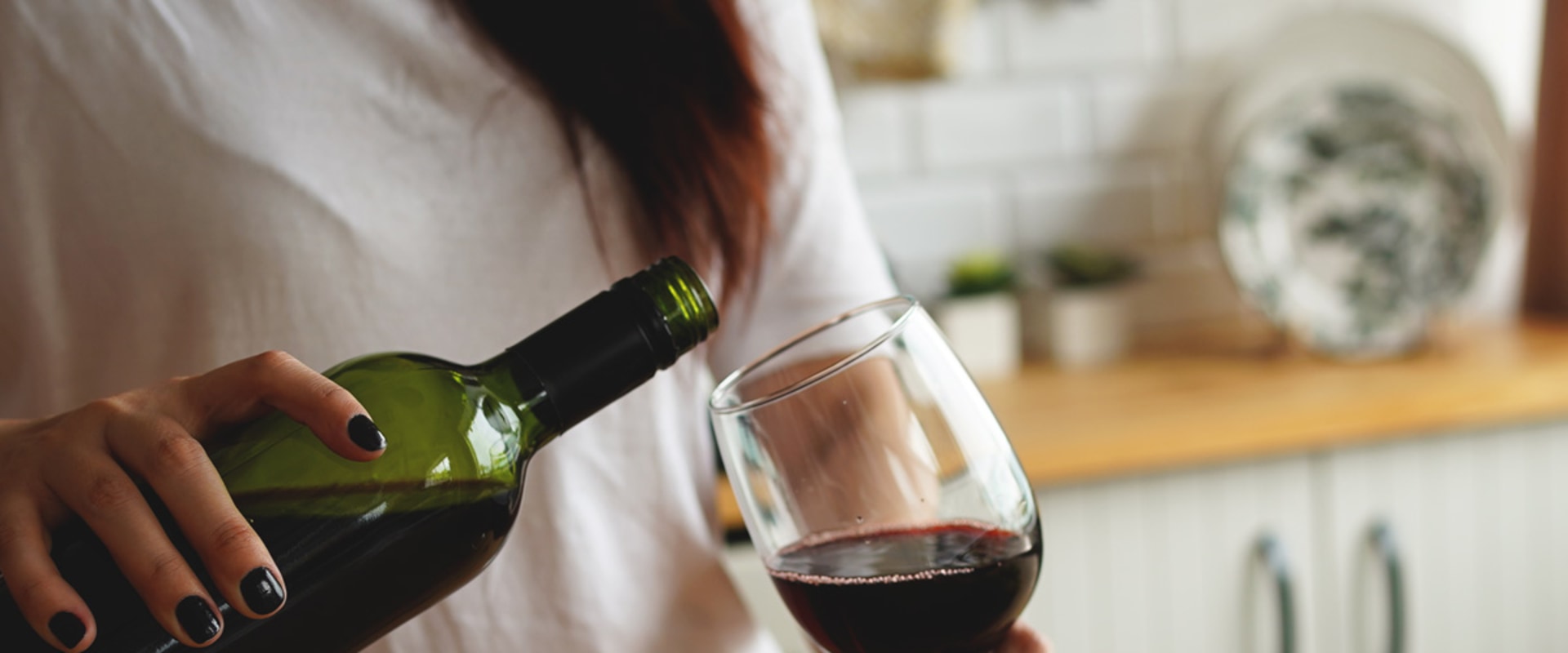 The Pros and Cons of Drinking Wine Daily